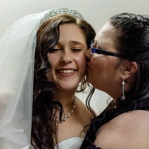 Meet your Posher, Theresa